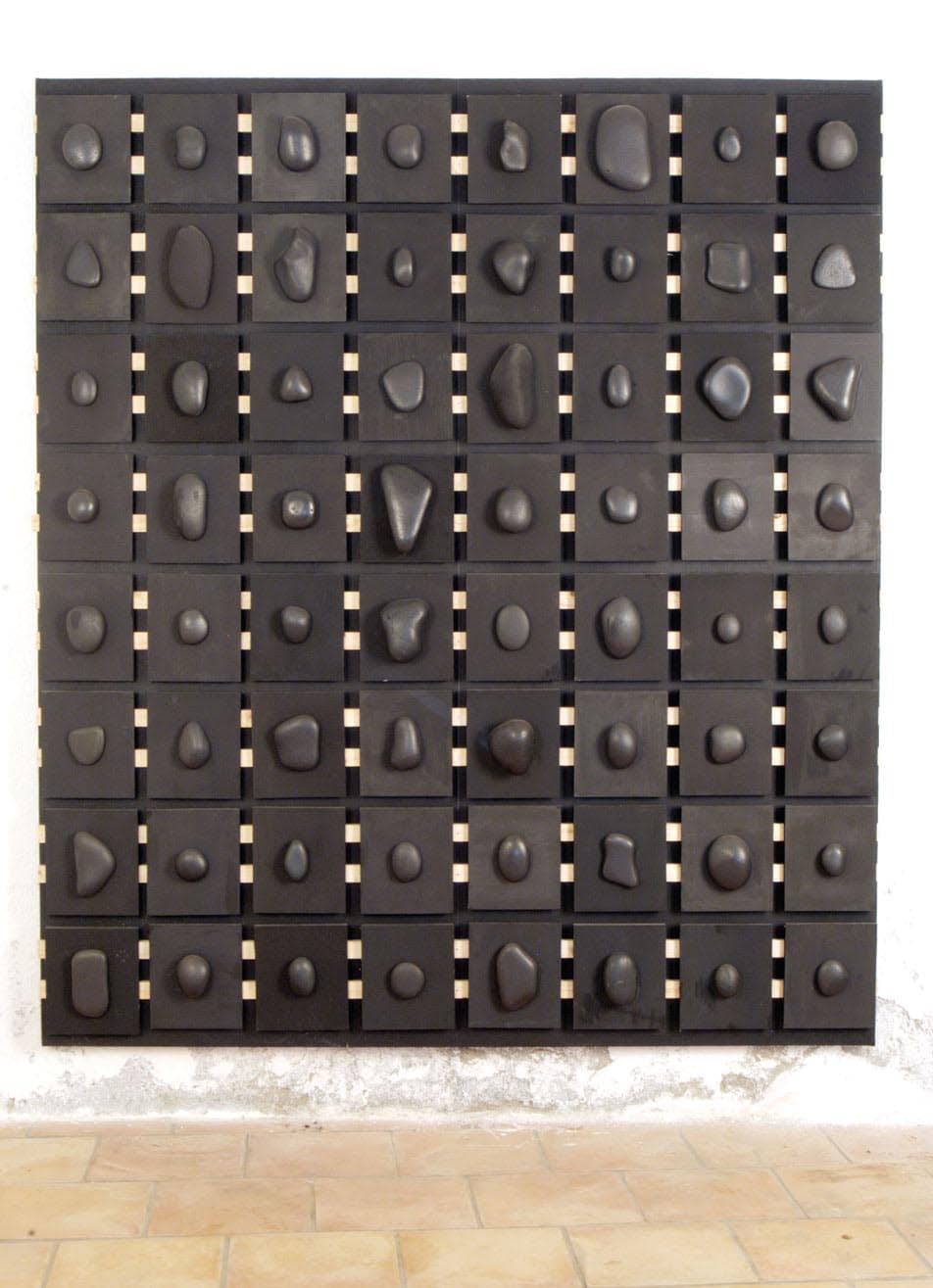 Stones on wood 9 - Daniel Nagel (2014)